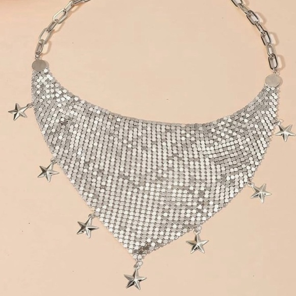 NEW!! Silver Chainmail Star Necklace‎ - Picture 2 of 2